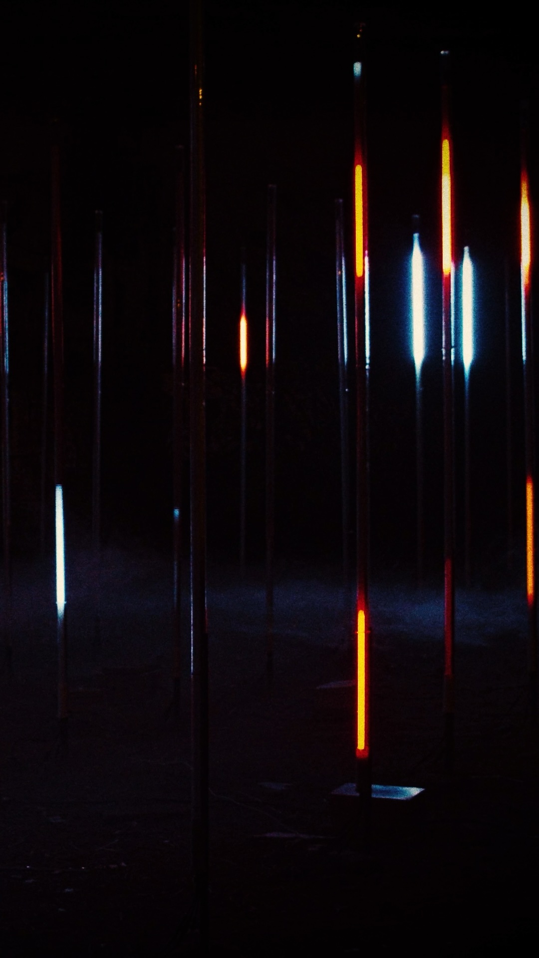 Drinks Upon Drinks / Video still - vertical rhythm shyness.